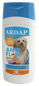 Flohshampoo hilft gegen Flöhe bei Hunden